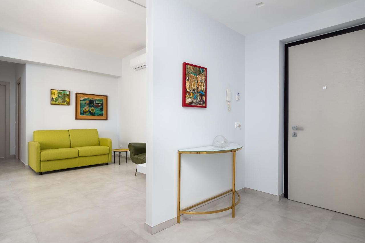 Surya House - Elegant Apartment In Sorrento Eksteriør bilde