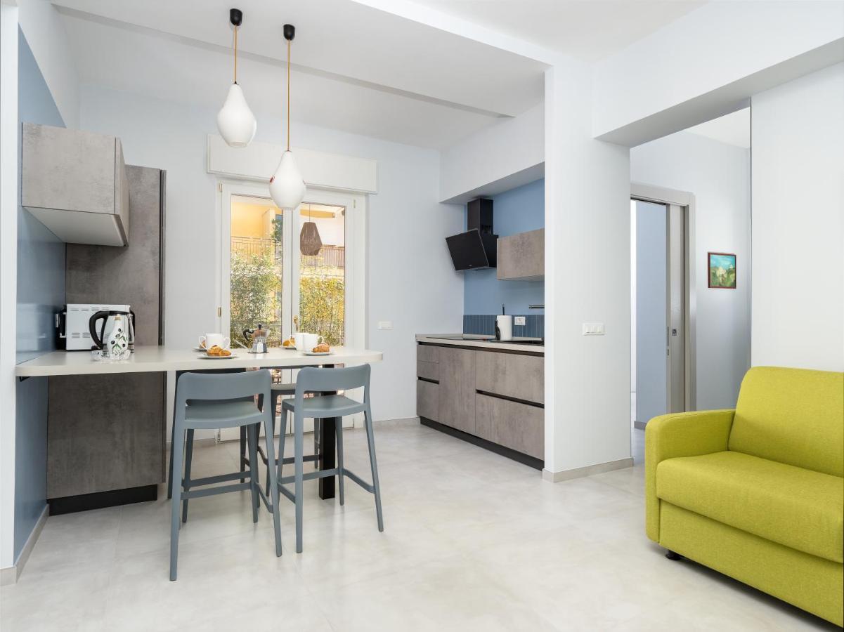 Surya House - Elegant Apartment In Sorrento Eksteriør bilde