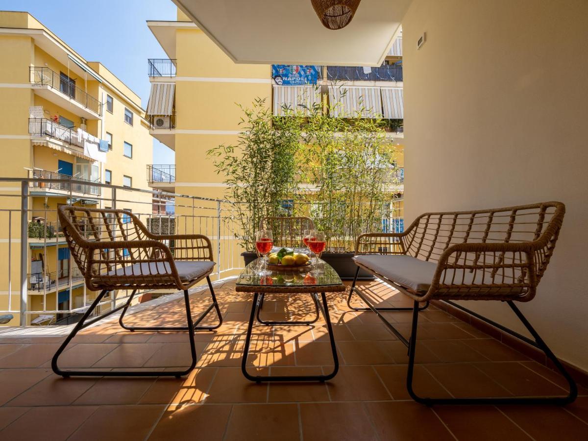 Surya House - Elegant Apartment In Sorrento Eksteriør bilde