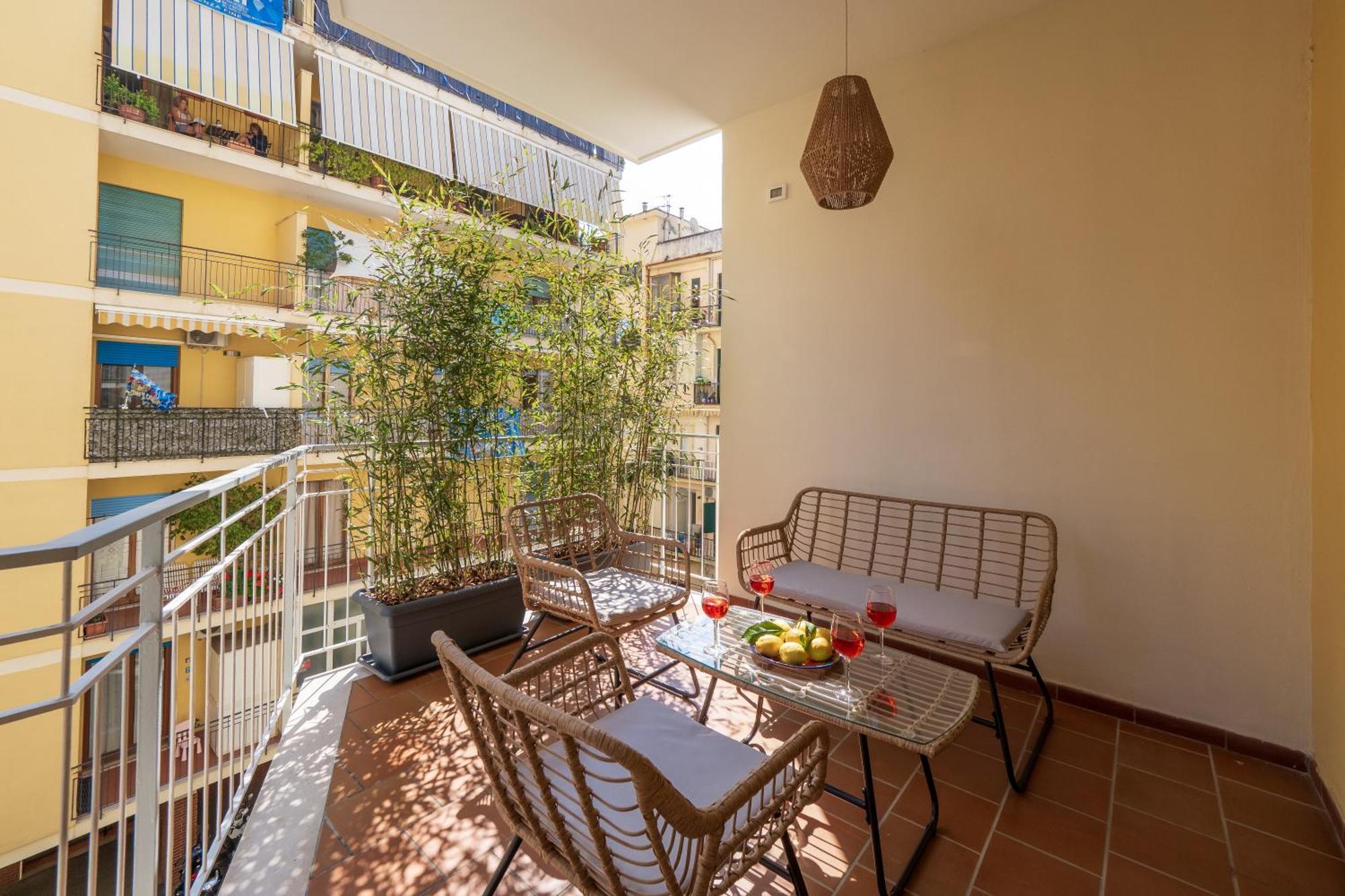 Surya House - Elegant Apartment In Sorrento Eksteriør bilde